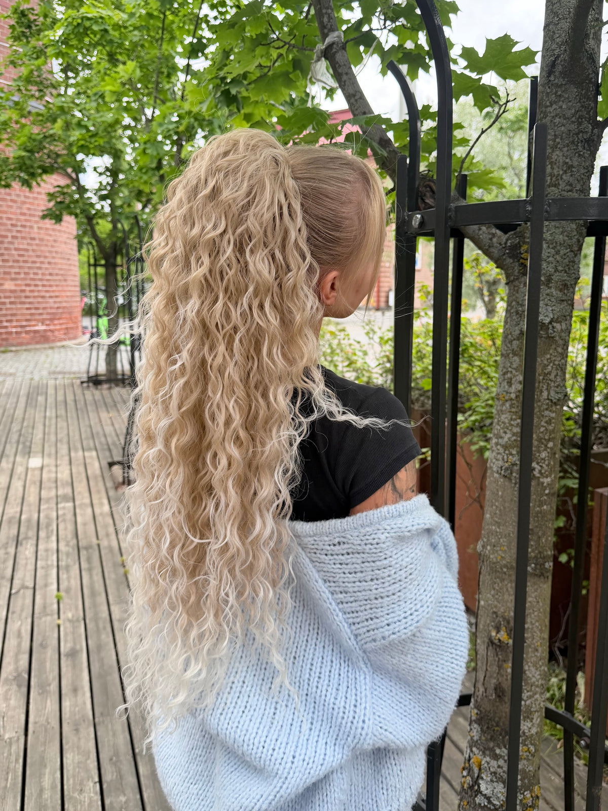 ICHA Beauty Waterwave Hästsvans – syntetisk hårförlängning 70 cm / 28"