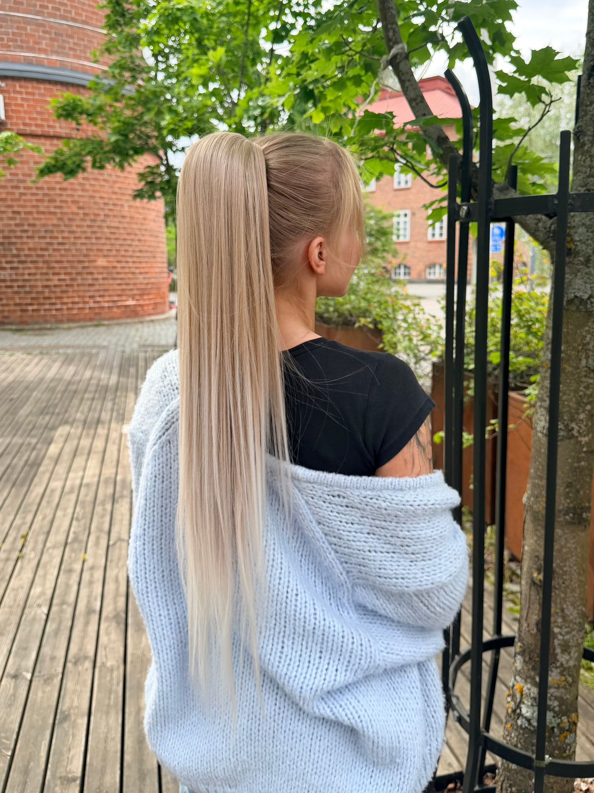 ICHA Beauty Rak Hästsvans – syntetisk hårförlängning 70 cm / 28"