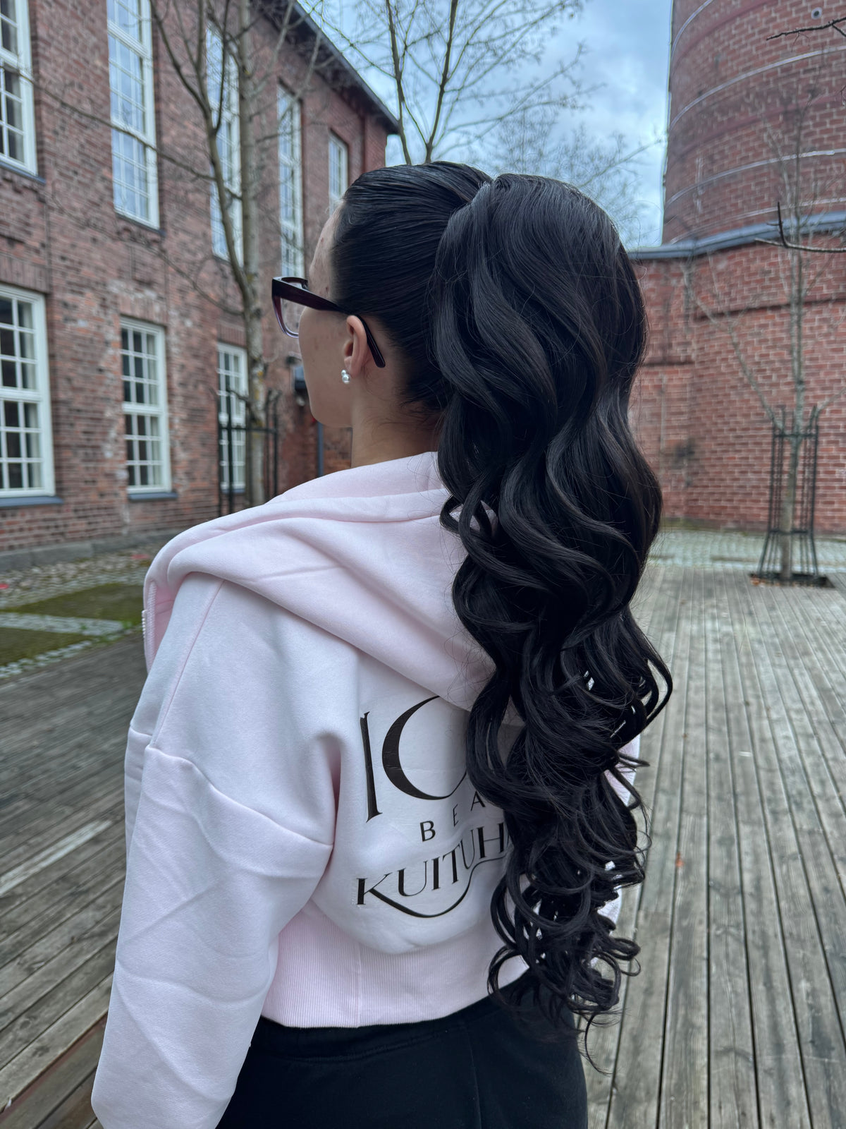 ICHA Beauty Loose Wave Hästsvans – syntetisk hårförlängning 70 cm / 28"