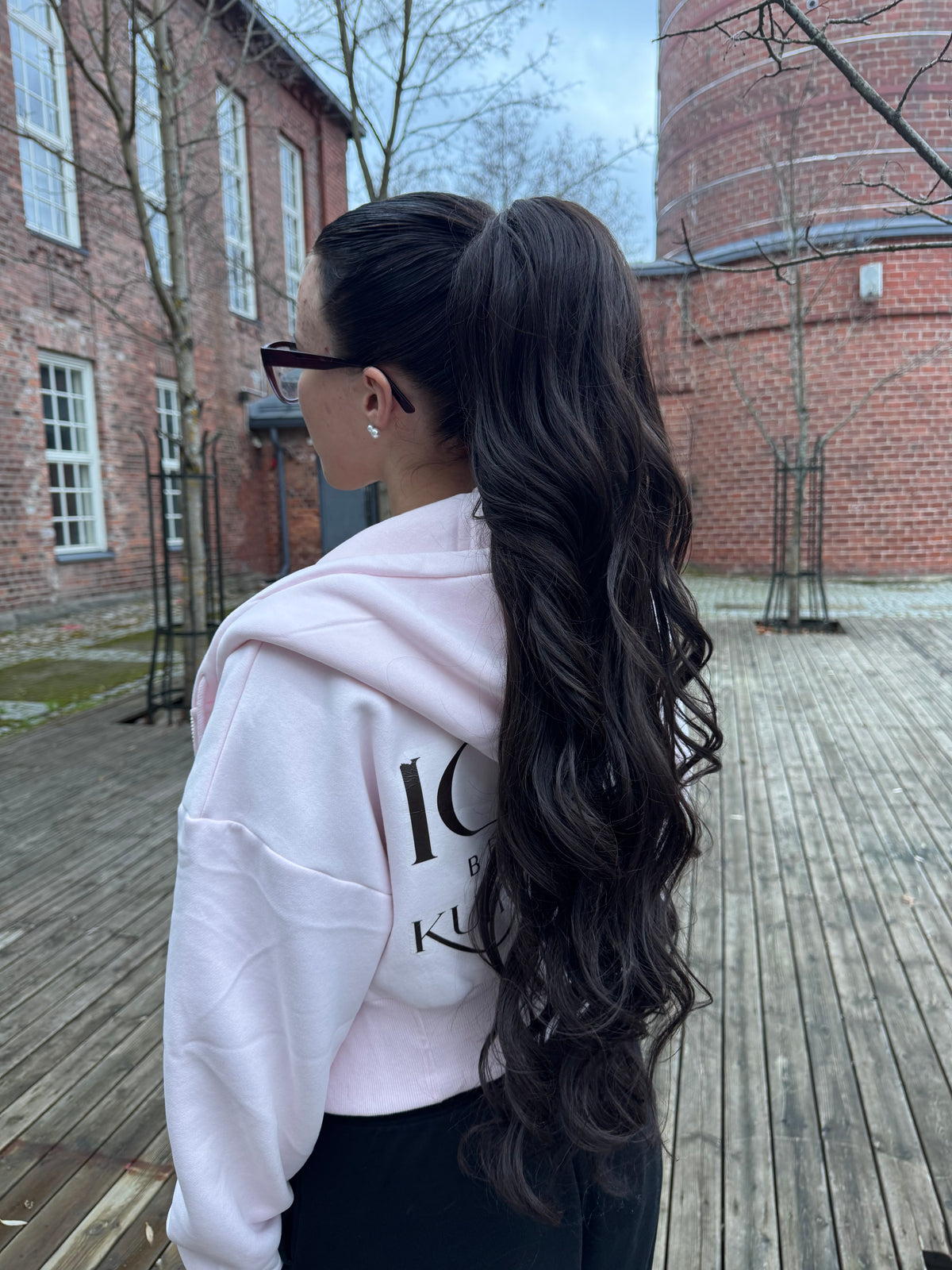 ICHA Beauty Loose Wave Hästsvans – syntetisk hårförlängning 70 cm / 28"