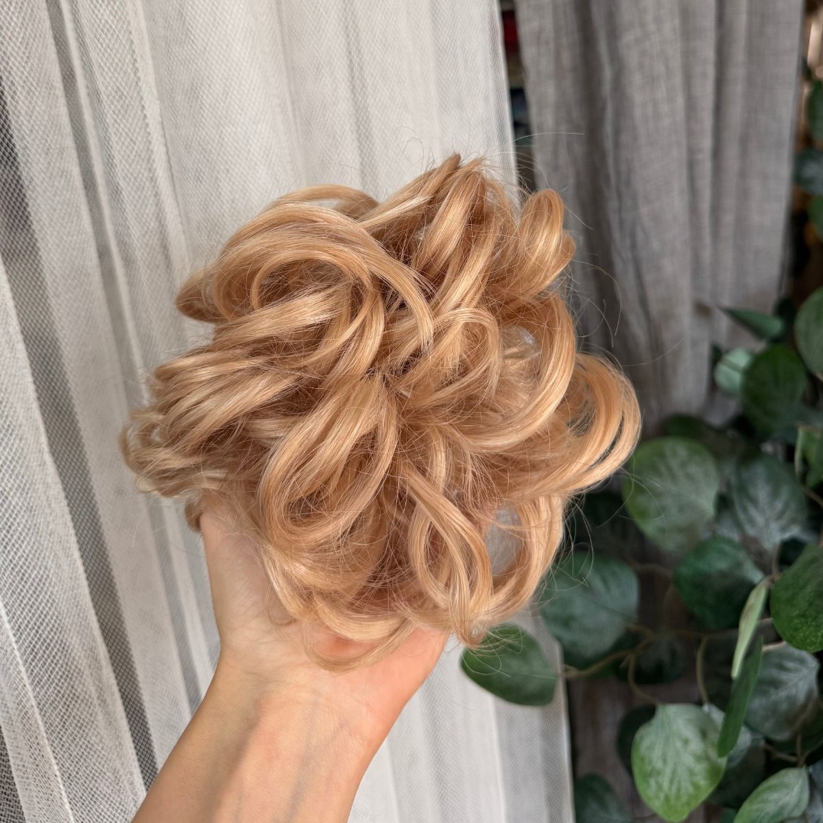 Hair bun - bun