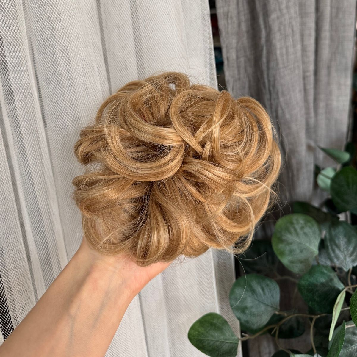 Hair bun - bun
