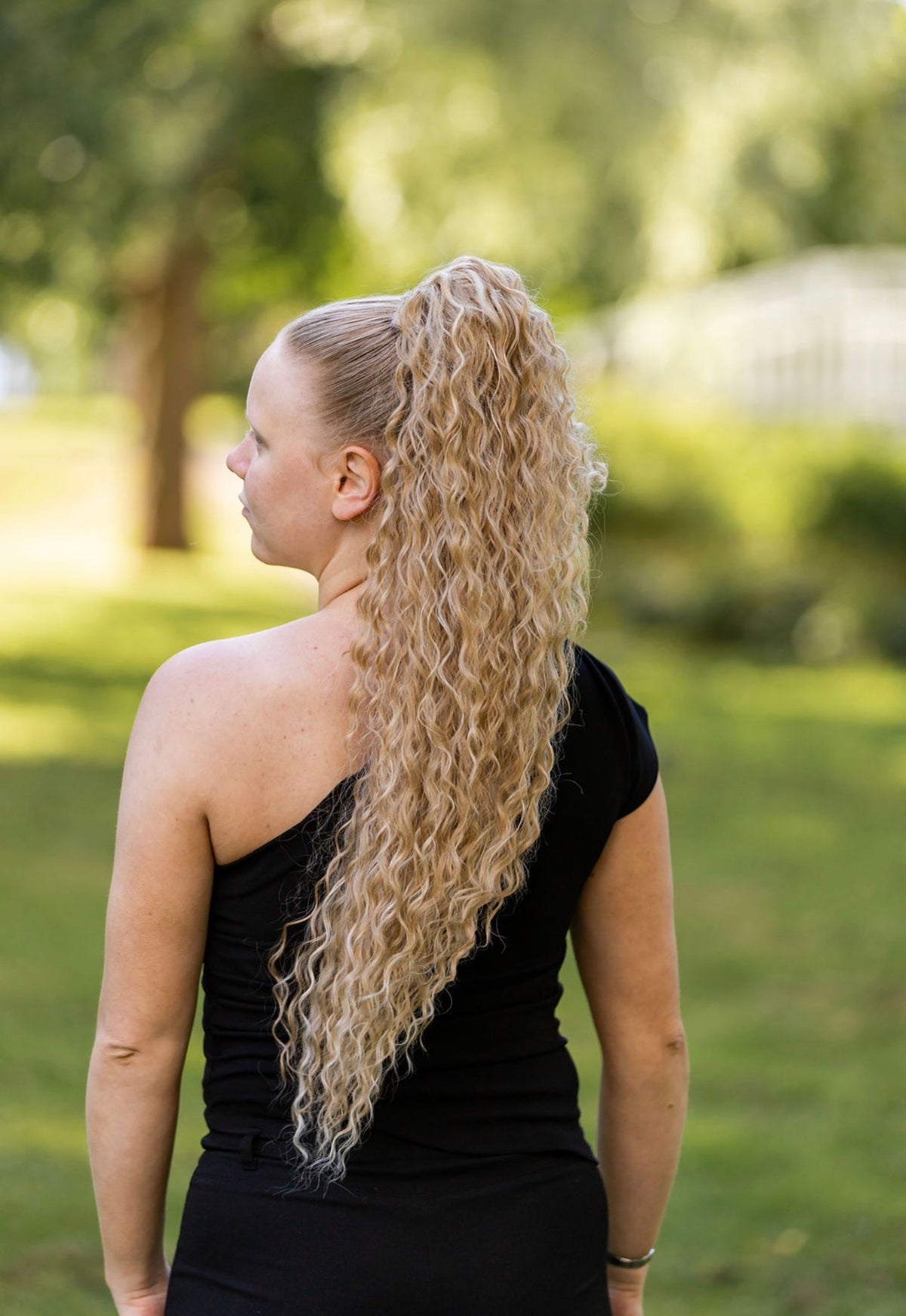 ICHA Beauty Waterwave Hästsvans – syntetisk hårförlängning 70 cm / 28"